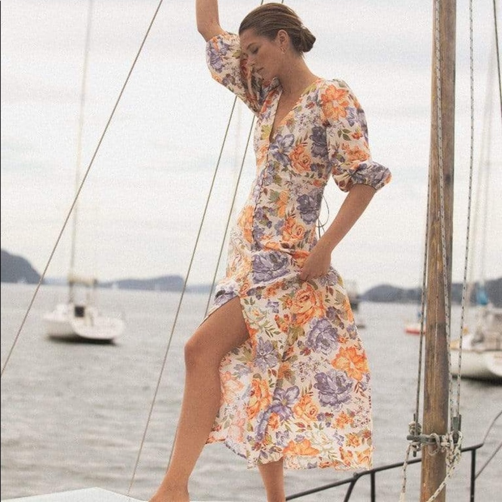 KIVARI Aster Floral Maxi Dress